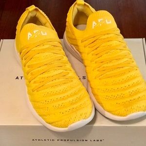 APL brand new women’s shoes